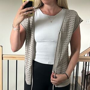 Amazon Beige Open-Knit Short-Sleeve Cardigan Shrug